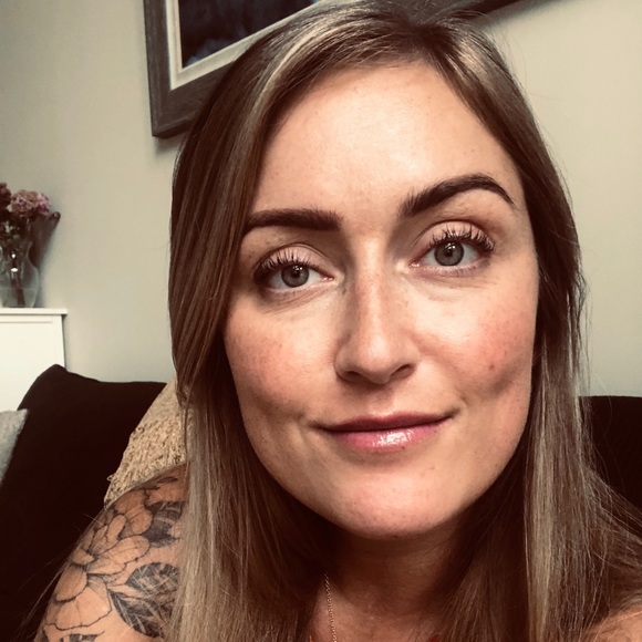 Meet your Posher, Andrea - Picture 1 of 1